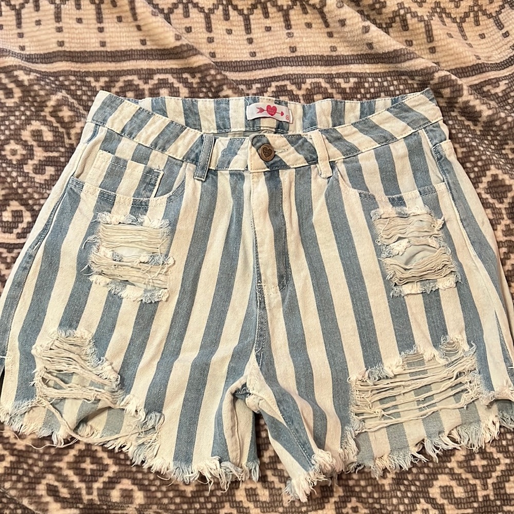 Buddy Love striped shorts